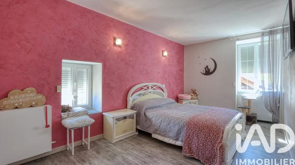 Maison à vendre 7 pièces 240 m² La Burbanche