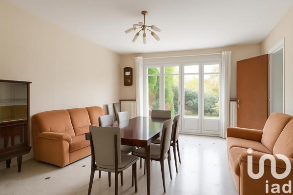 Maison à vendre 5 pièces 121 m² Saint-Jean-d'Angély