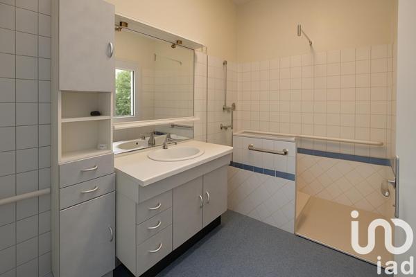 Maison à vendre 5 pièces 121 m² Saint-Jean-d'Angély