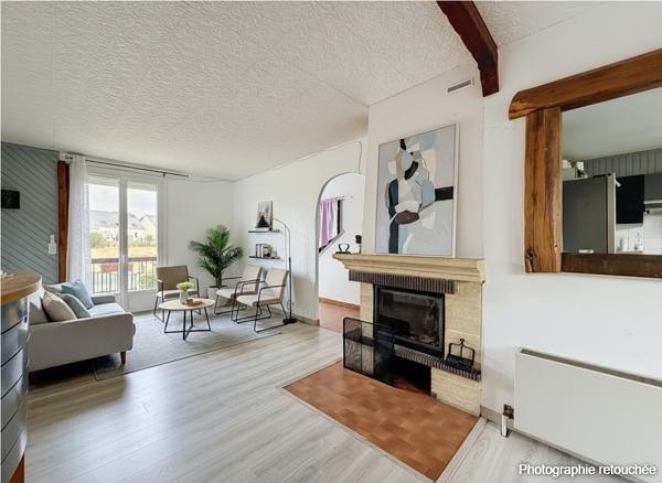 Maison
         5 pièces
        - 117 m² Exclusivité 242 000 € *