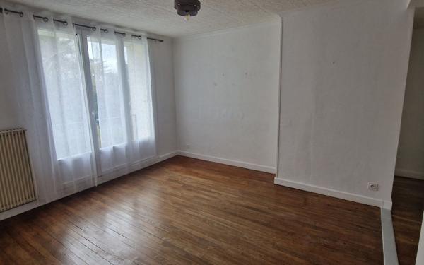 Appartement à louer    4 pièces • 65,29 m2 Guingamp