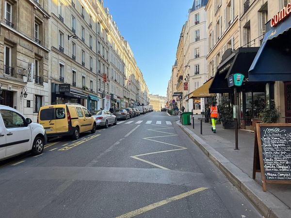 Paris (75018) CUSTINE - RAMEY 2 Pièces 27m²