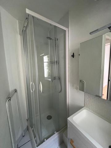 Paris (75018) CUSTINE - RAMEY 2 Pièces 27m²