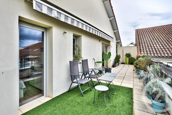 Appartement F4 à vendre  4 pièces - 116 m2 ST MAURICE DE BEYNOST - 01