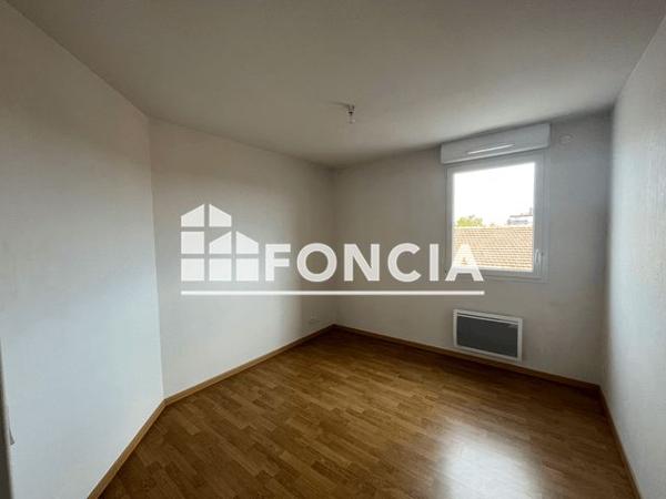 Location Appartement 3 pièces 60.3 m² - 2 RUE G. PECH A- 21 BD LACOMBE B Albi 81000