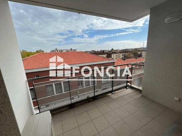 Location Appartement 3 pièces 60.3 m² - 2 RUE G. PECH A- 21 BD LACOMBE B Albi 81000