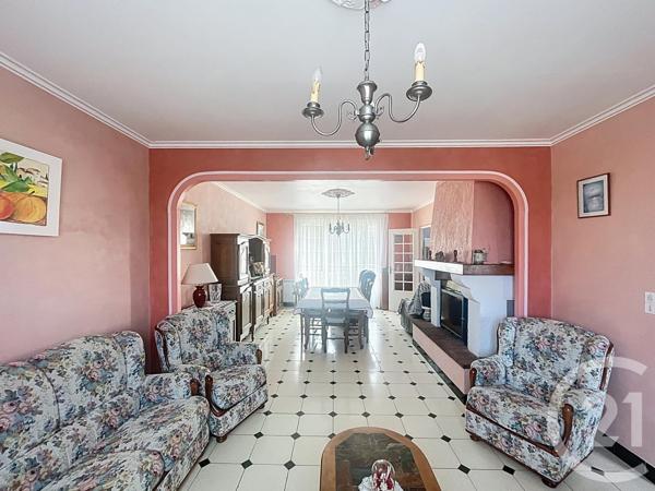 Maison à vendre  5 pièces - 89,30 m2 QUELAINES ST GAULT - 53