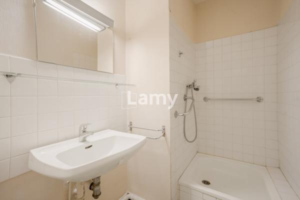 Appartement+cave et possibilité box