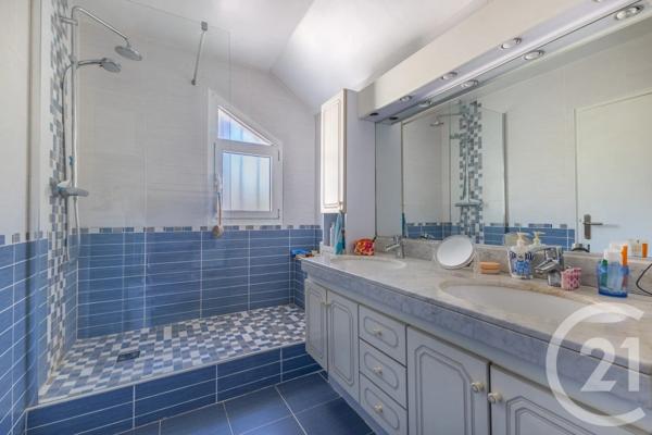 Maison à vendre  7 pièces - 234 m 2   ROCHEFORT EN YVELINES  - 78