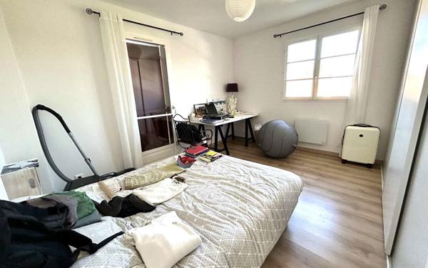 Appartement à louer    3 pièces •  Bidache