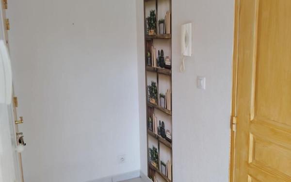 Appartement à vendre    2 pièces •  Monteux