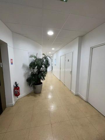 Location Bureau 190 m2 à Clermont-Ferrand