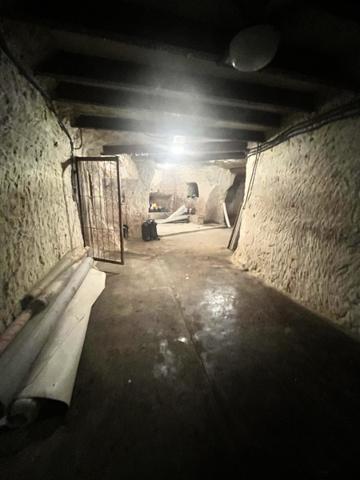 Maison 30 000 € Rochecorbon 1 pièce 90 m² DPE