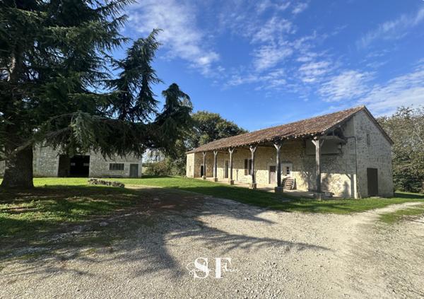 Maison 12 pièce(s) 6 chambre(s) 600 m²