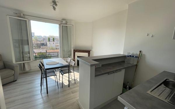 Appartement à vendre    2 pièces • 33,20 m2 Ivry-sur-Seine