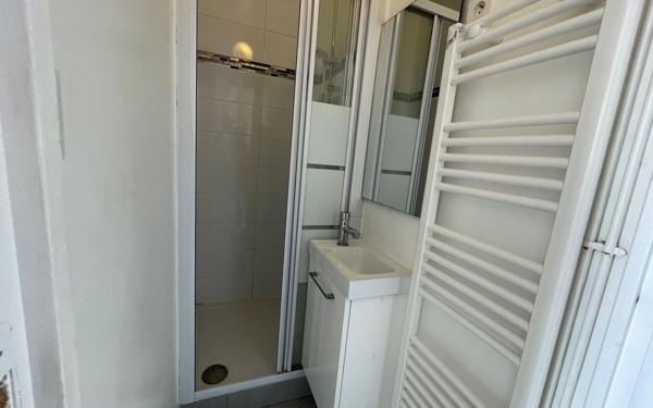 Appartement à vendre    2 pièces • 33,20 m2 Ivry-sur-Seine