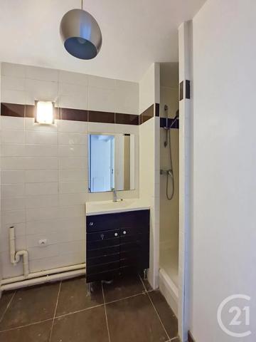 Appartement F1 à vendre  1 pièce - 29 m 2   BRETIGNY SUR ORGE  - 91