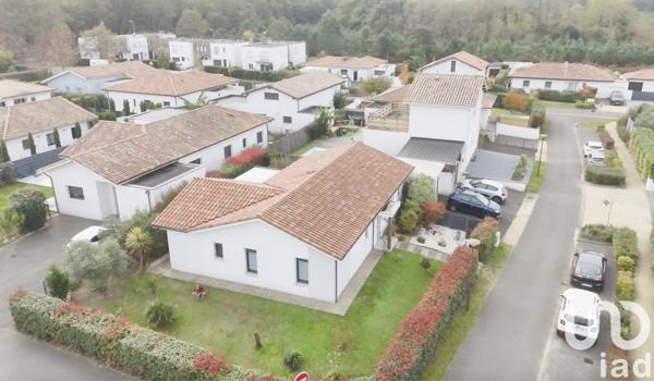 Maison 4 pièces de 115 m² à Tosse (40230)