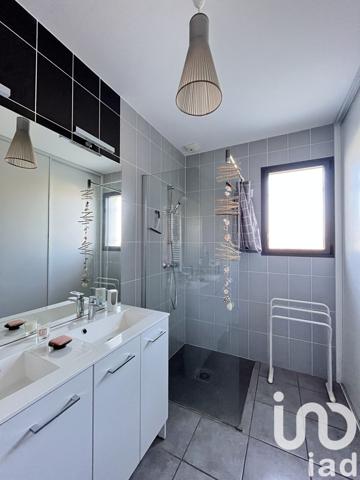 Maison 4 pièces de 115 m² à Tosse (40230)