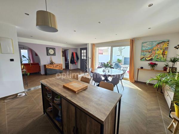 Appartement en rdc rénové avec grand extérieur – Esprit maison