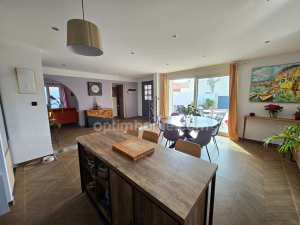 Appartement en rdc rénové avec grand extérieur – Esprit maison