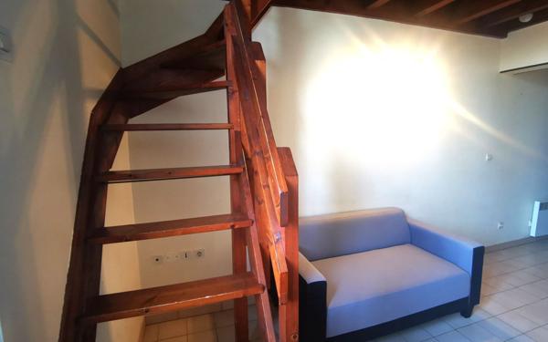 Appartement à louer    2 pièces •  Bordeaux