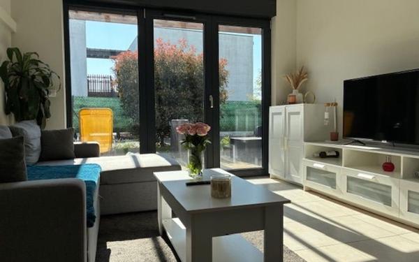Appartement à vendre    2 pièces • 40,45 m2 Lespinasse