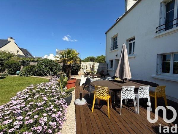 Maison 6 pièces de 142 m² à Plozévet (29710)