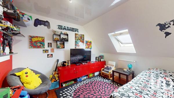 Maison 6 pièces de 142 m² à Plozévet (29710)