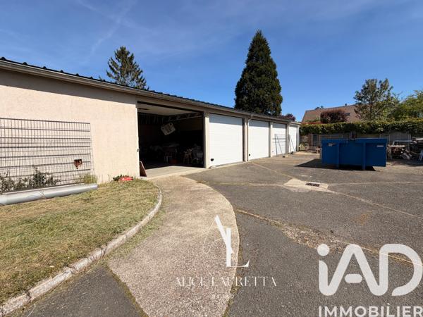 Immeuble à vendre 610 m² Freneuse