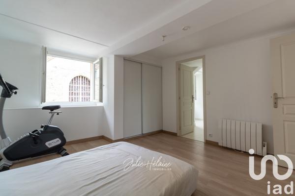 Appartement 2 pièces de 57 m² à Beynes (78650)