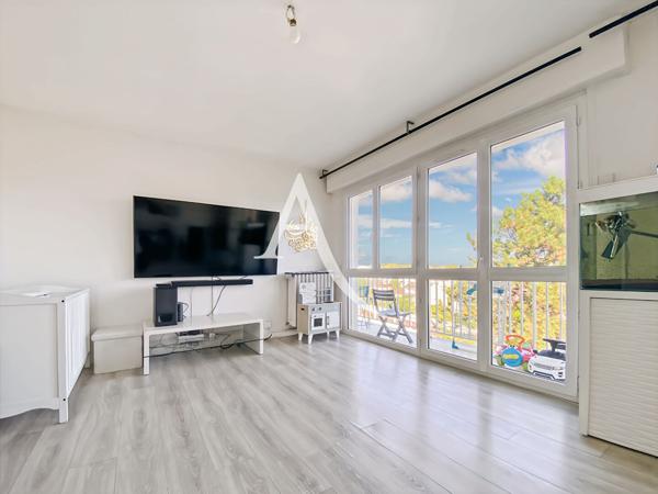 Appartement Bois D Arcy 4/5 pièce(s) 79 m2