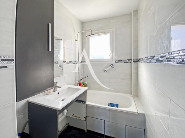 Appartement Bois D Arcy 4/5 pièce(s) 79 m2