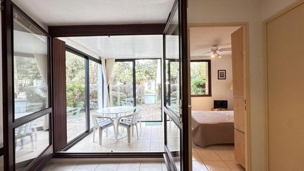 Appartement RDJ  2 pièce(s) 33 m2