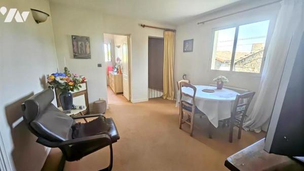 A vendre à VALENCE-EN-POITOU, PAYRE Propriété avec maison familiale, dépendance habitable et piscine