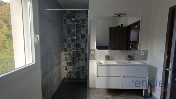 WITTELSHEIM – MAISON 160 m² EN LISIÈRE DE FORÊT – PISCINE, JACUZZI & 2 GARAGES INDÉPENDANTS