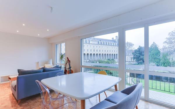 Appartement à vendre    3 pièces • 77 m2 Rennes