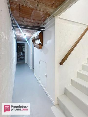maison de ville à Pont L'Evêque de 125 m²