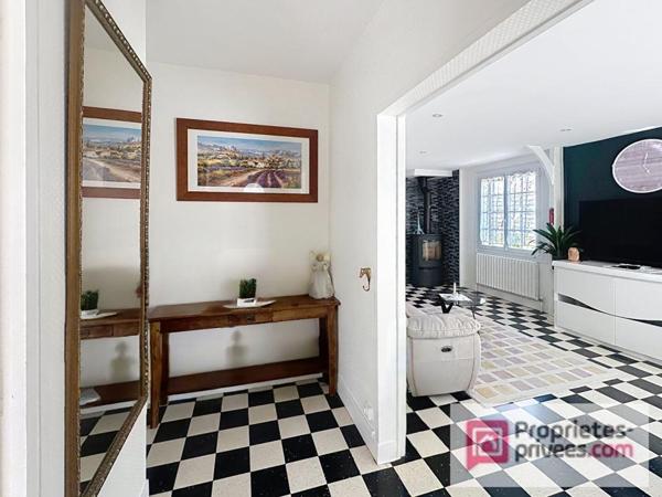 maison de ville à Pont L'Evêque de 125 m²