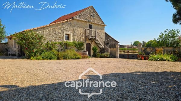 Manoir avec vue dominante au cœur du Périgord Pourpre