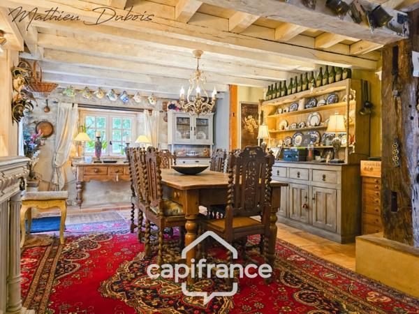 Manoir avec vue dominante au cœur du Périgord Pourpre