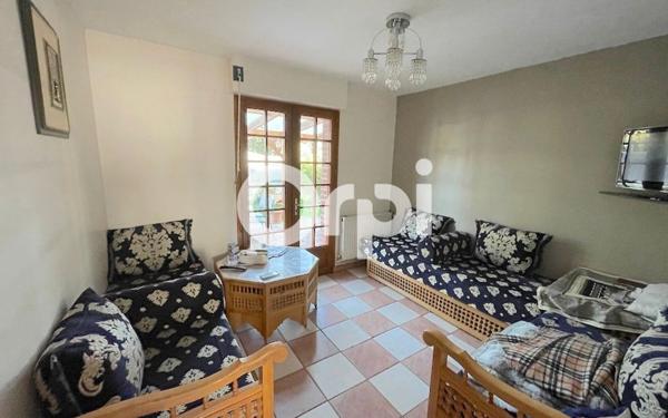 Maison à vendre    5 pièces • 145 m2 Auby