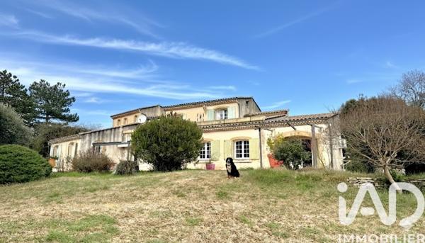 Maison à vendre 8 pièces 199 m² Bourg-Saint-Andéol