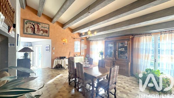 Maison à vendre 8 pièces 199 m² Bourg-Saint-Andéol