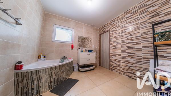 Maison à vendre 5 pièces 178 m² Chabeuil