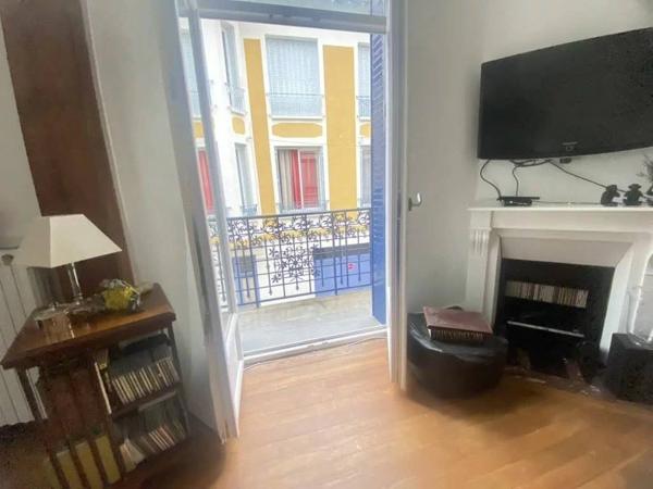 03200 VICHY MAISON DE VILLE FAMILLIALE 7 PIÈCES AVEC COUR -TERRASSE AVEC CAVE -CENTRE VILLE -