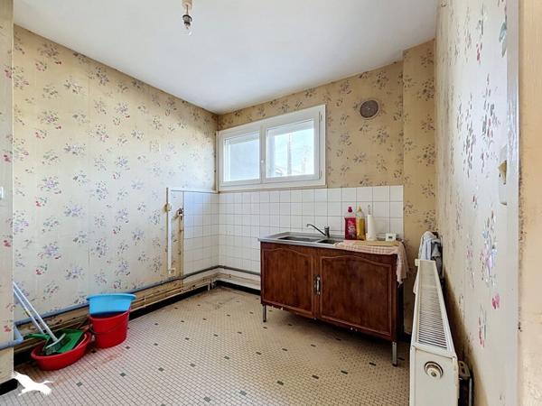 Maison à vendre 301 815 € Le Haillan 6 p 105 m² DPE D