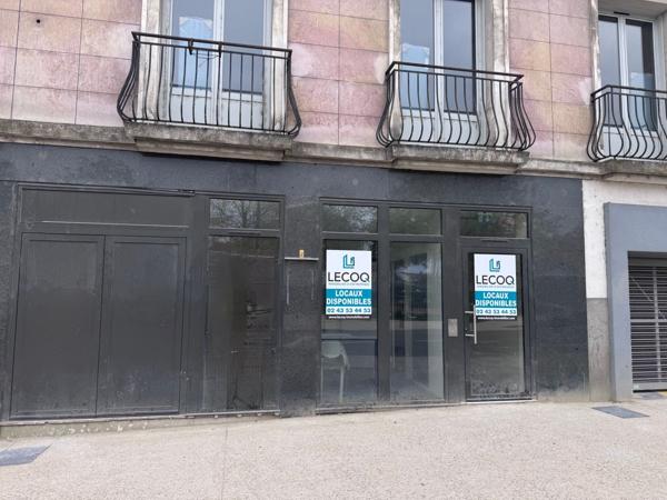 Cellule commerciale à LAVAL