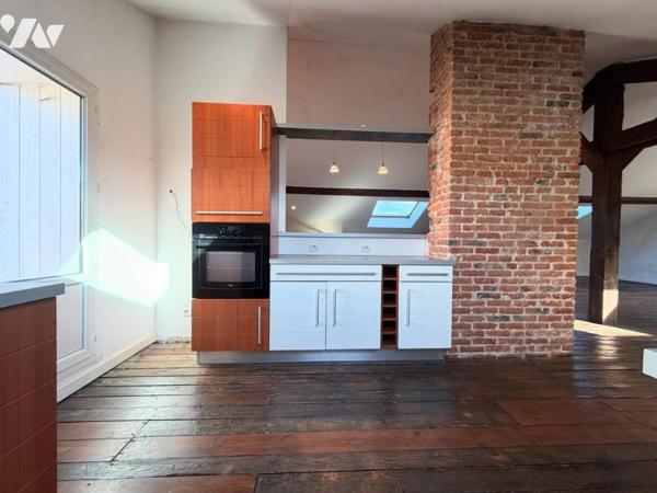 GRAND APPARTEMENT CENTRE VILLE AVEC TERRASSE