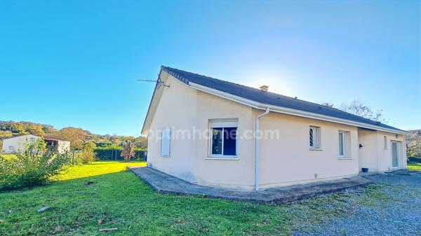 Proche de SAUVETERRE DE BEARN (64)